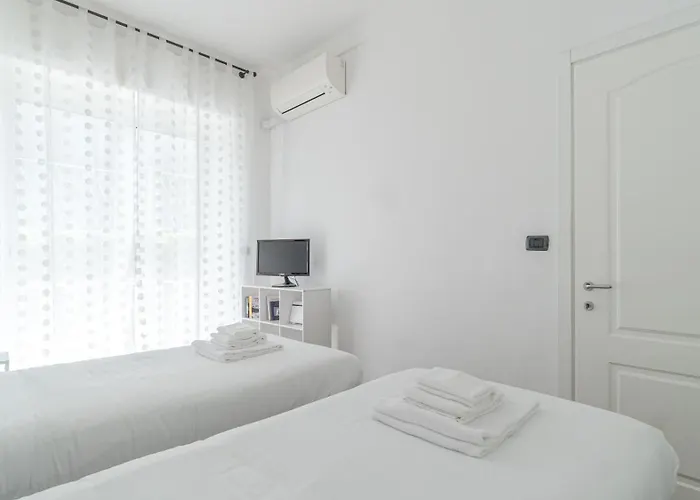 Italianway - Aurelia Levante 103 B شقة *